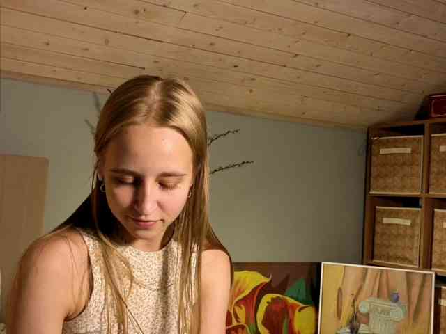 oliviakiiss webcam