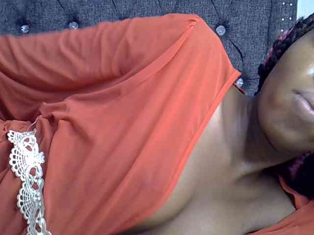 Midnightmusee webcam