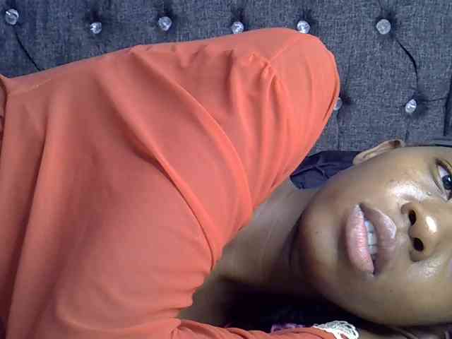 Midnightmusee webcam