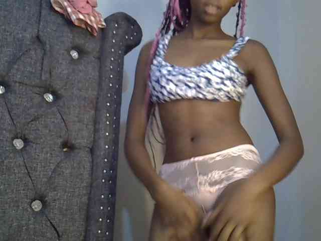 Midnightmusee webcam