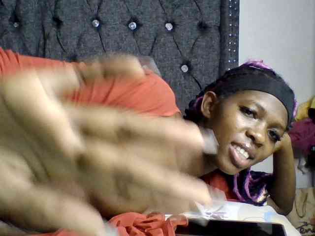 Midnightmusee webcam