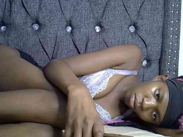 Midnightmusee webcam