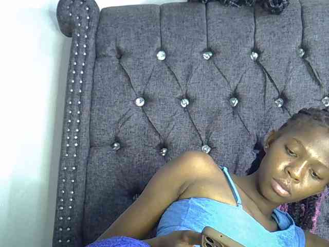 Midnightmusee webcam