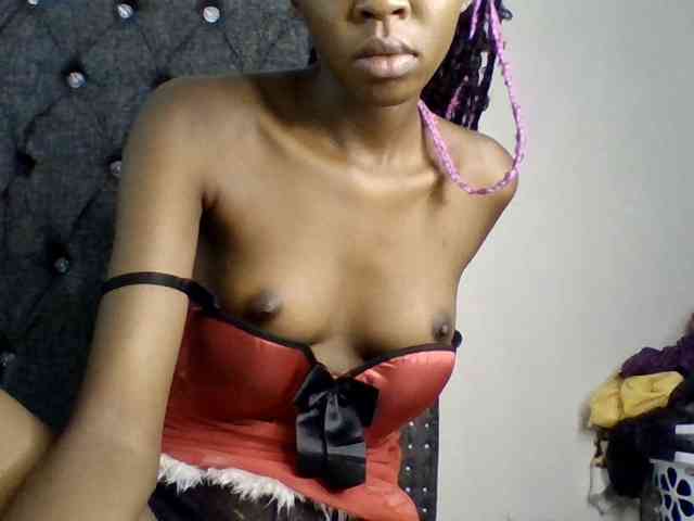 Midnightmusee webcam