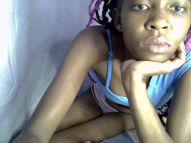 Midnightmusee webcam