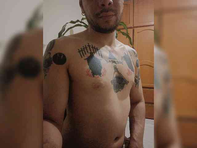 Roccospiaa Live Webcam on BongaCams