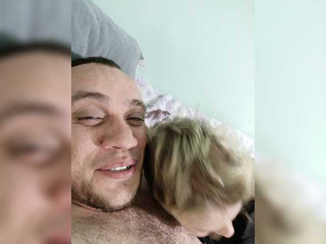 Gussie-Bridie live cam on BongaCams