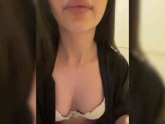 BonniCatt1 webcam