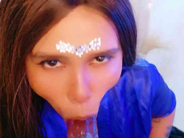 Sara-Cruzz1 webcam