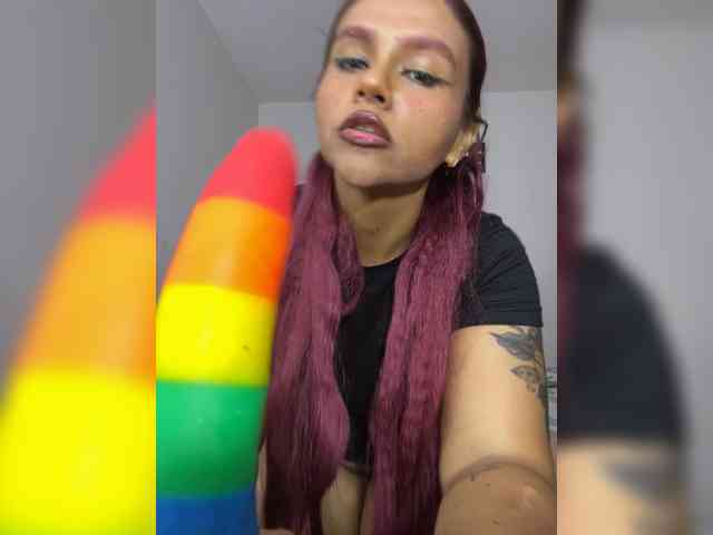 Sara-Cruzz1 webcam