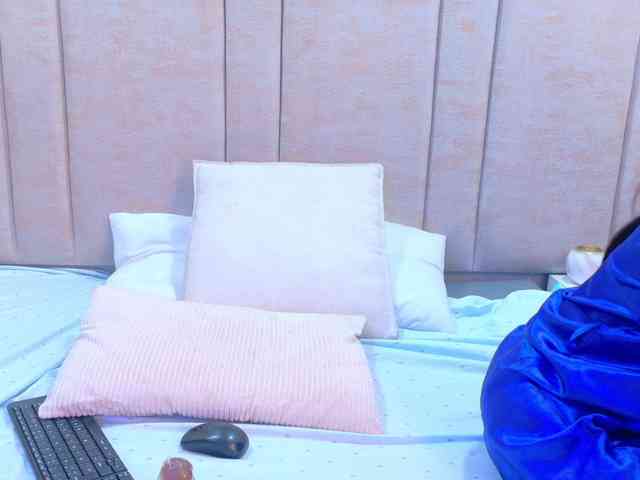Sara-Cruzz1 webcam