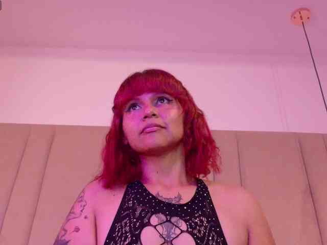 Sara-Cruzz1 webcam