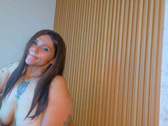 Sara-Cruzz1 webcam