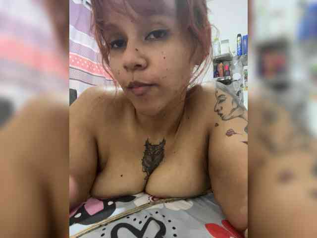 Sara-Cruzz1 webcam