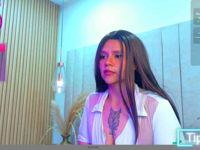 Sara-Cruzz1 webcam