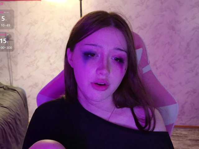SelenaLuv live cam on BongaCams