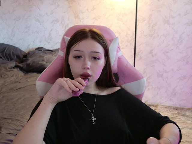 SelenaLuv live cam on BongaCams