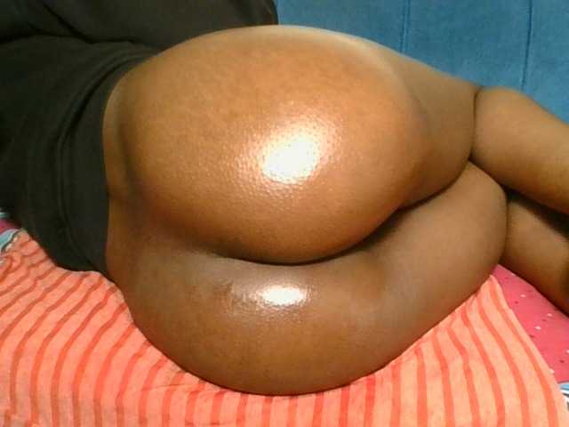 sweetpassion09 live cam on BongaCams