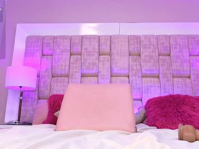 VanyaBlake live cam on BongaCams
