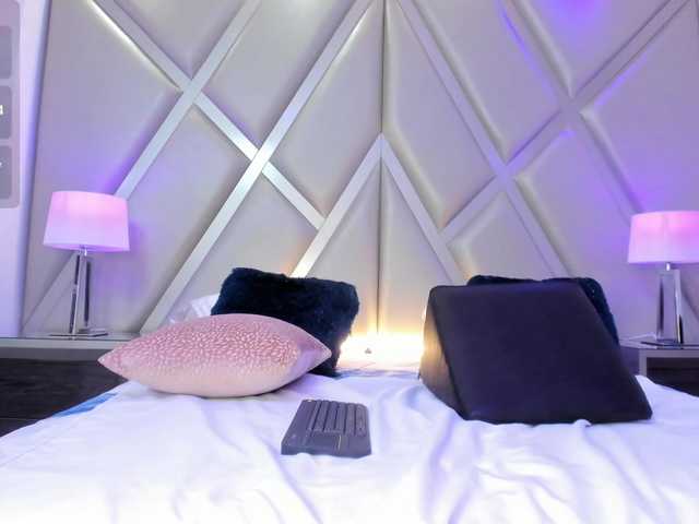 VanyaBlake live cam on BongaCams