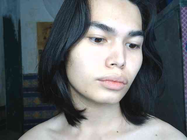 asianprettyboi