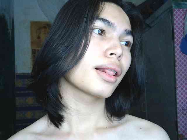 asianprettyboi