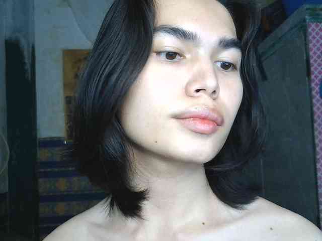 asianprettyboi