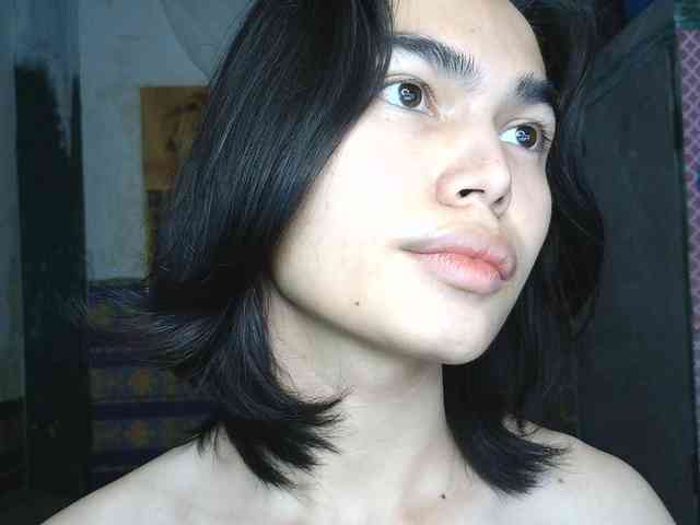 asianprettyboi