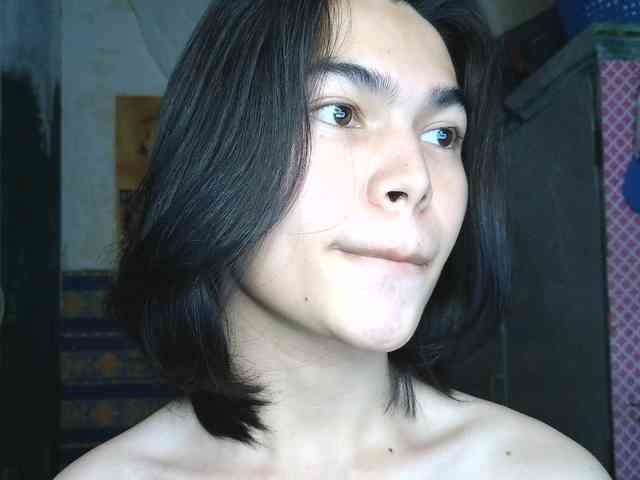 asianprettyboi