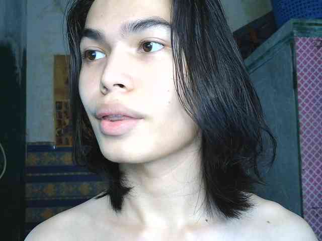 asianprettyboi