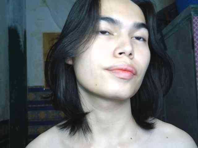 asianprettyboi