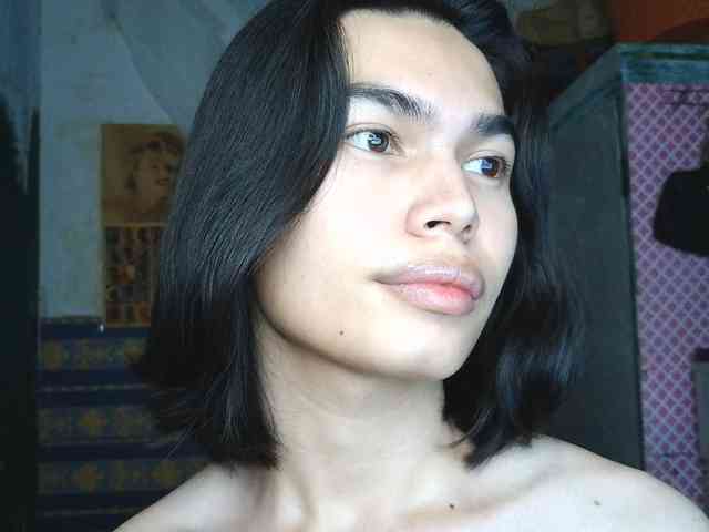 asianprettyboi