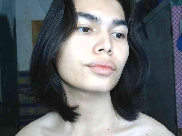 asianprettyboi