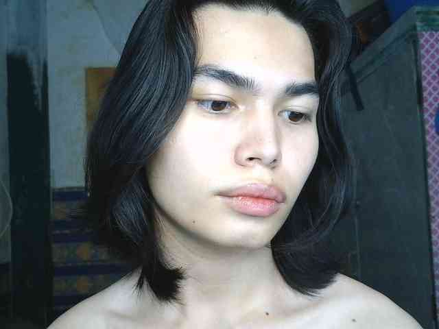 asianprettyboi