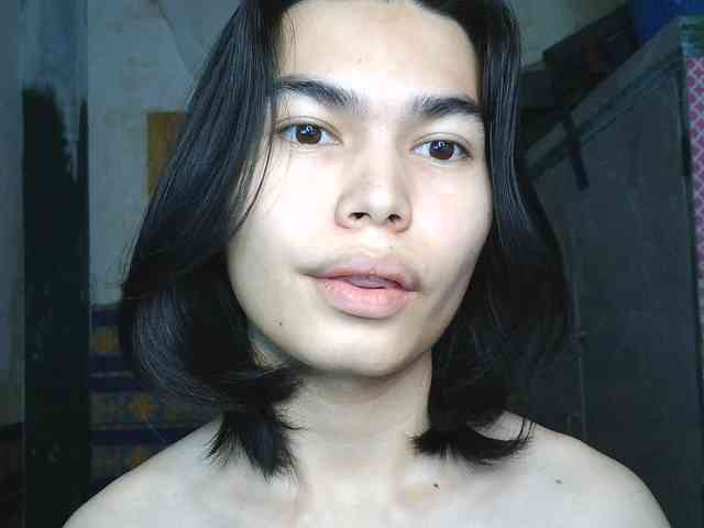 asianprettyboi