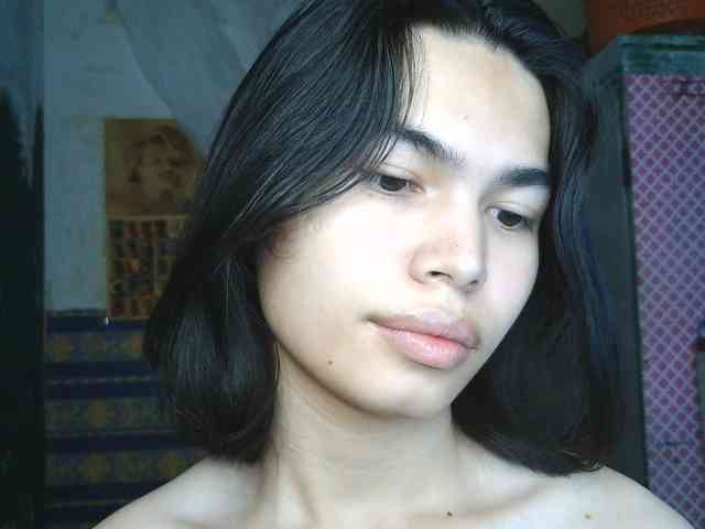 asianprettyboi