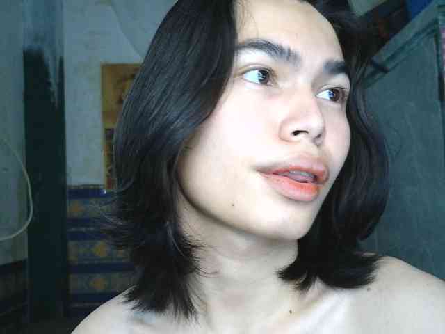 asianprettyboi