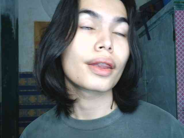 asianprettyboi
