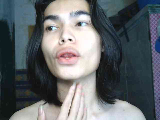 asianprettyboi