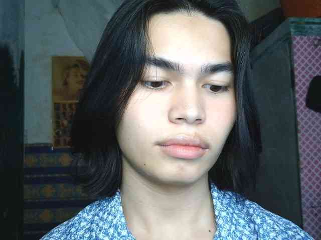 asianprettyboi