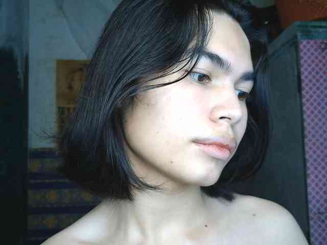 asianprettyboi