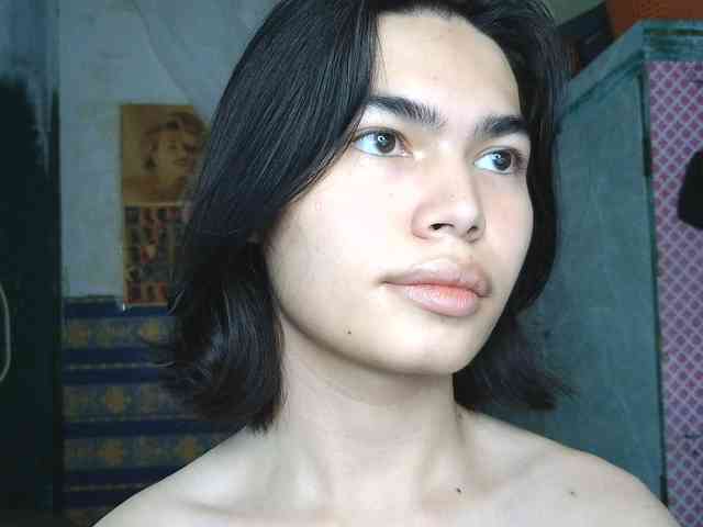 asianprettyboi