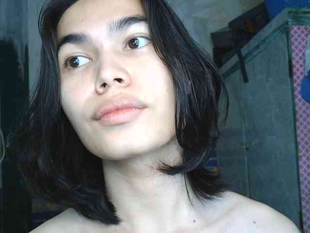 asianprettyboi