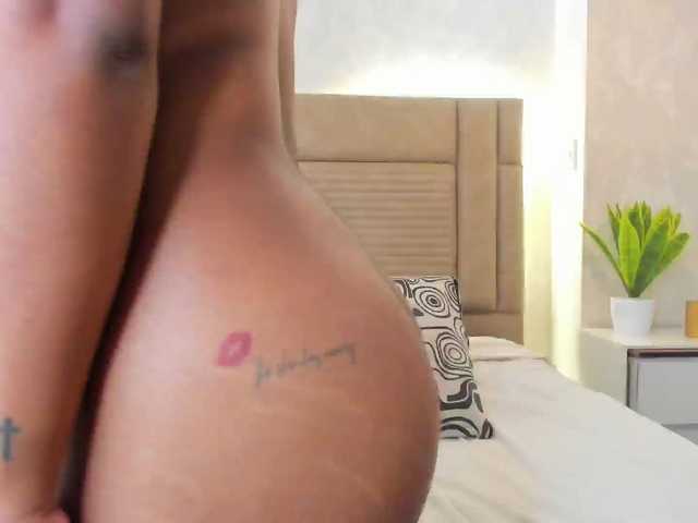AmyRuiiz live cam on BongaCams
