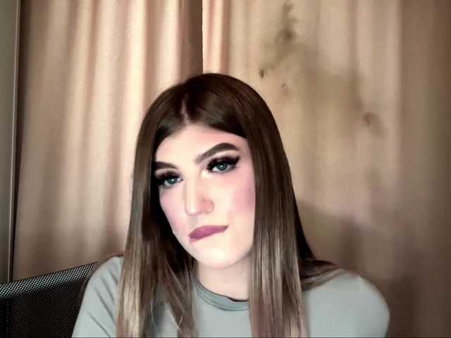 KathieBanister live cam on BongaCams