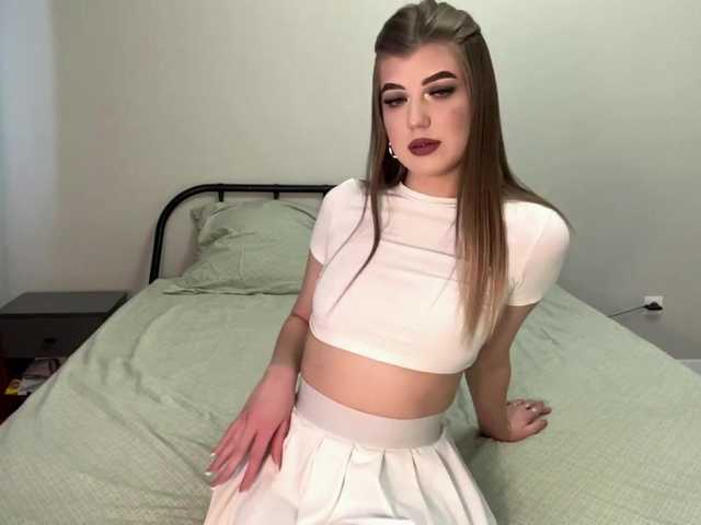 KathieBanister live cam on BongaCams
