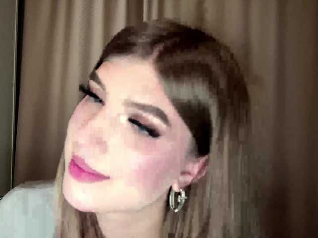 KathieBanister live cam on BongaCams