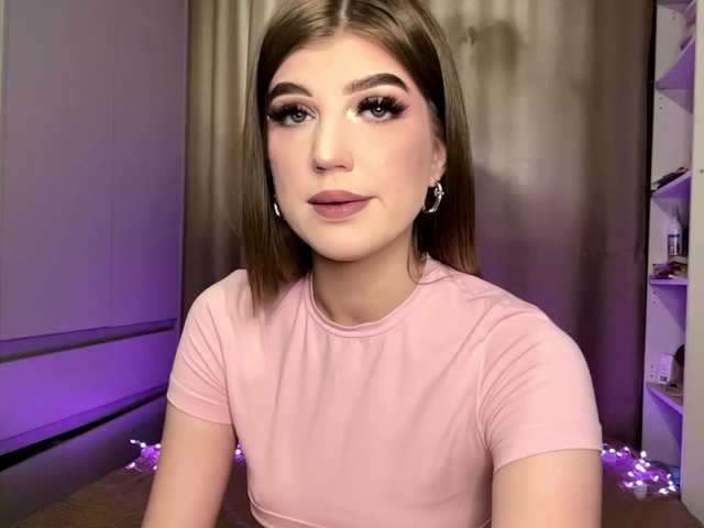 KathieBanister live cam on BongaCams
