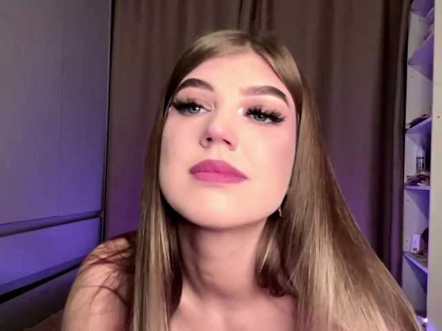 KathieBanister live webcam show