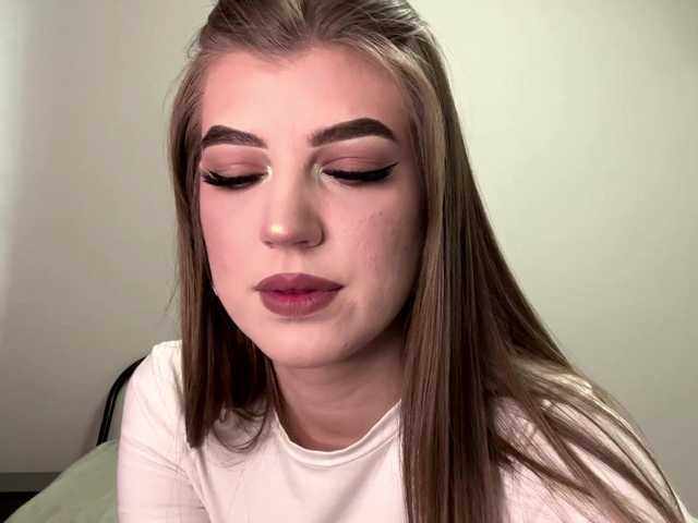 KathieBanister live cam on BongaCams